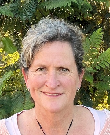 Alexandra - Educational kinesiologist - Equine therapist - Trauma informed practitioner 