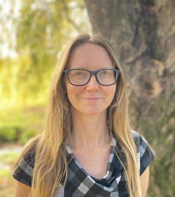 Crysal - Integrative Therapist